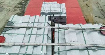 铜仁 芝麻白仿形加直形路沿石出货日常