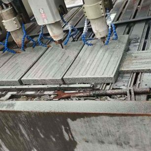 铜仁 芝麻白花岗岩荔枝面盲道雕刻