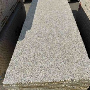 铜仁 黄金麻花岗岩荔枝面毛板，半成品