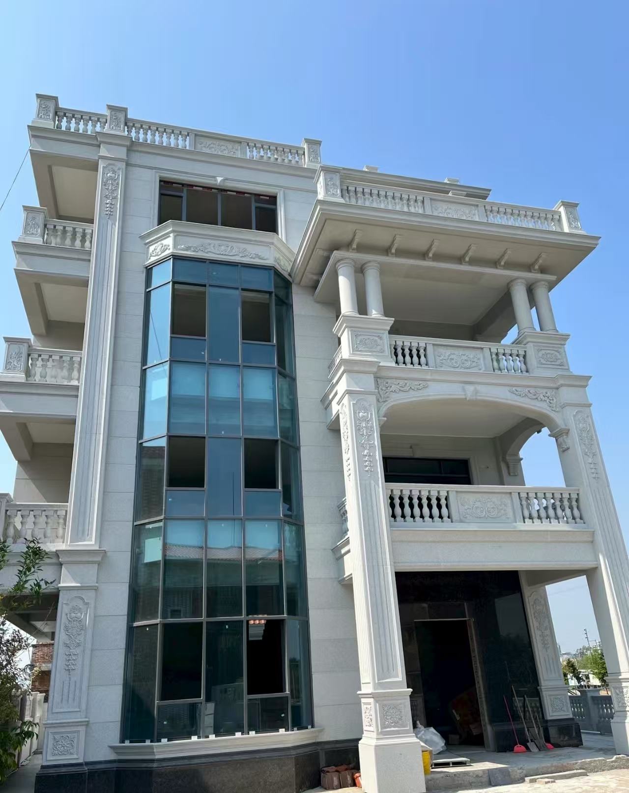 铜仁 白麻花岗岩别墅外墙干挂效果展示