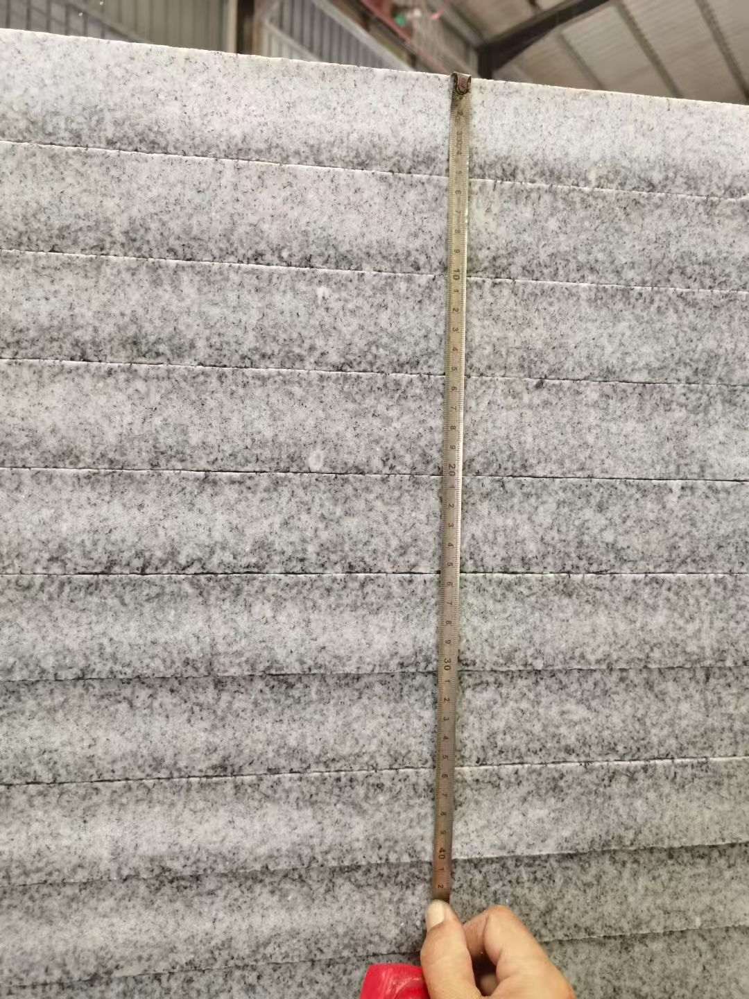 铜仁 芝麻白火烧成品厚薄均匀，B料价格接近A料质量