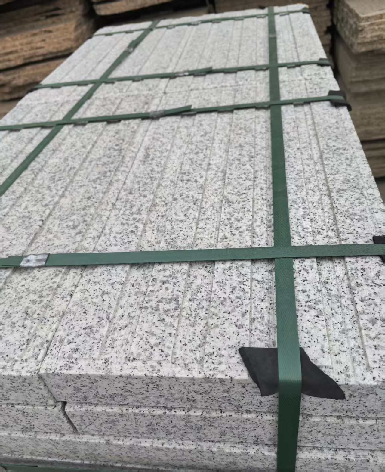 铜仁 白麻花岗岩直行盲道石，盲条，地铺石