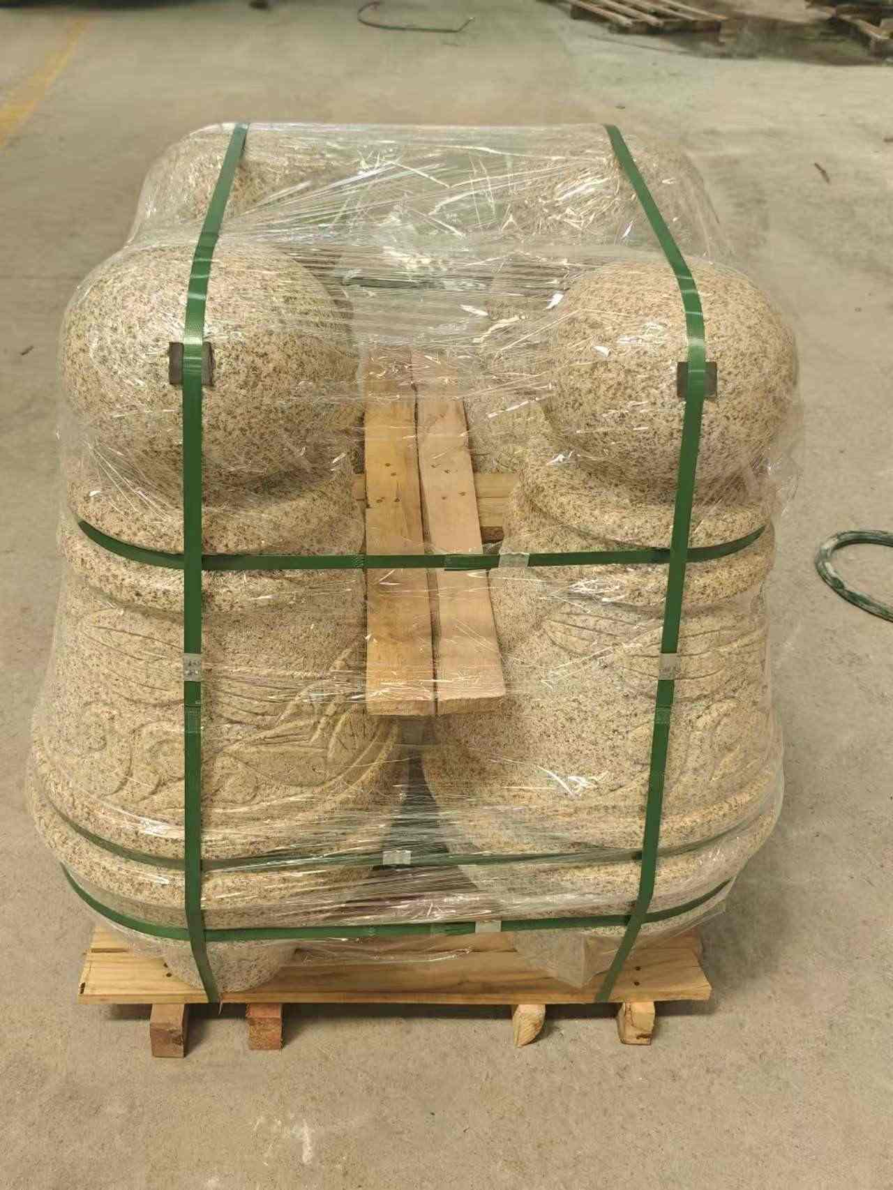 铜仁 黄金麻异形定制雕花——棒棒糖挡车柱