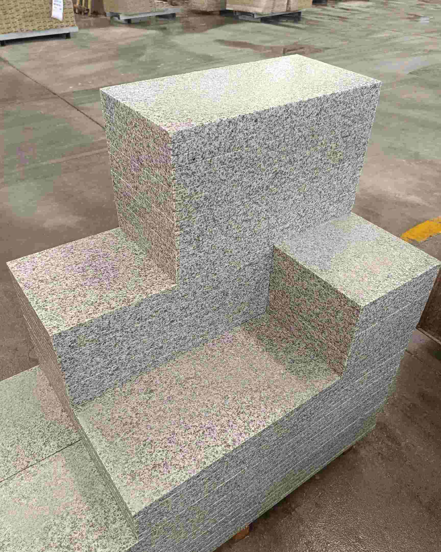 铜仁 白麻花岗岩荔枝面地铺石