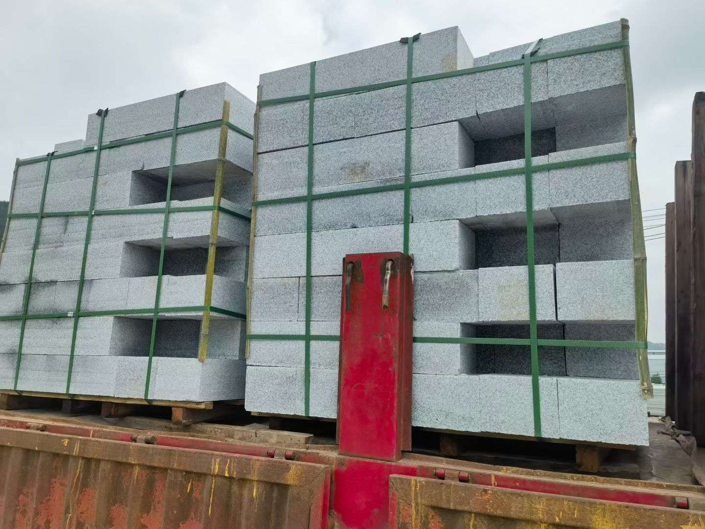 铜仁 芝麻白花岗岩路沿石，平石，路侧石，马路牙子，路缘石，立缘石，平缘石等